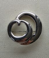 Superbe Broche Argentée / Design Abstrait Moderne 