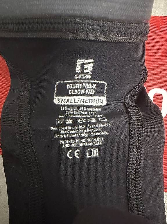 Protections: Ellenbogenschoner Gr. Small/medium – D'occasion à Wald ZH par Fortuna33 2