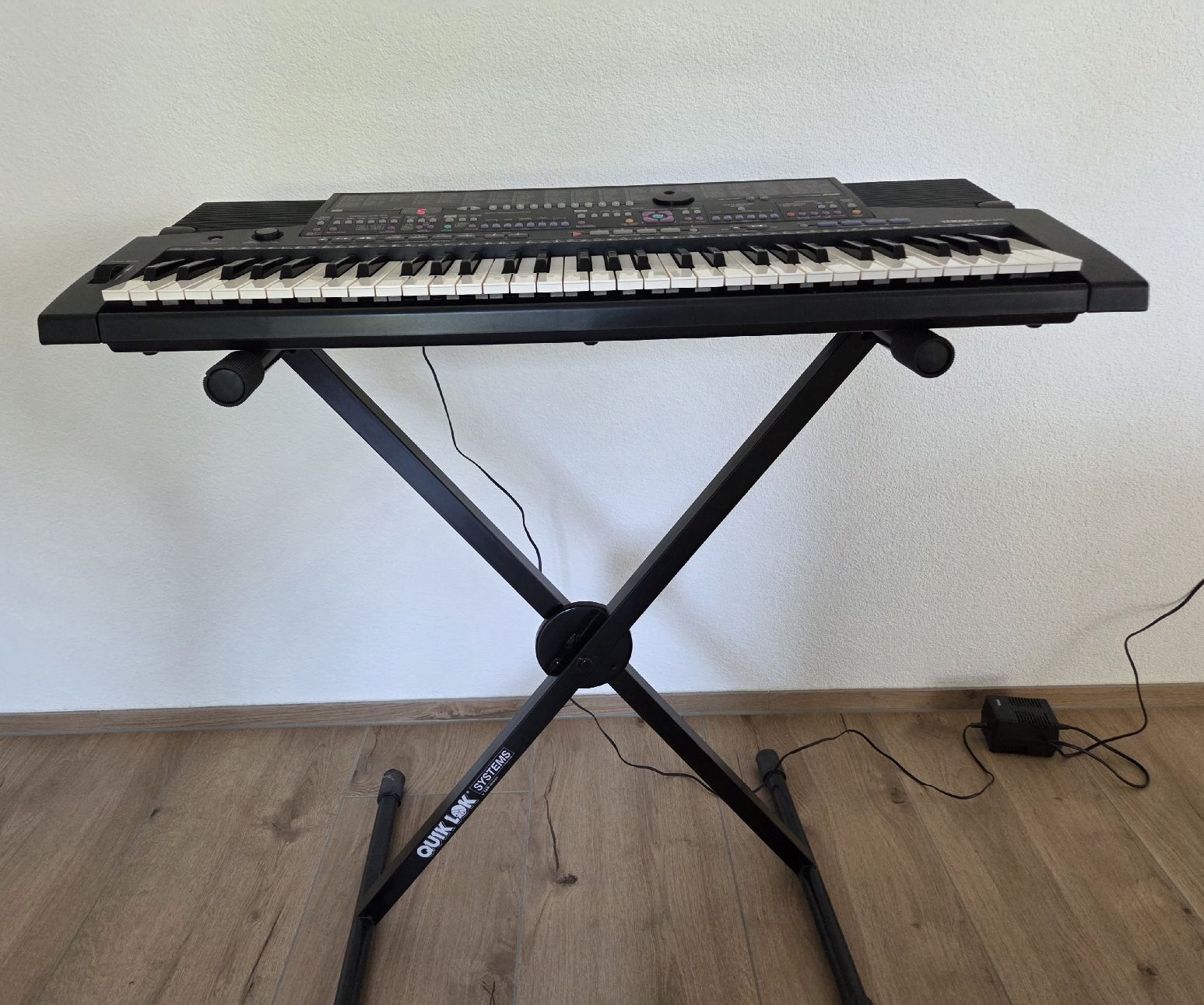 Yamaha Instruments de musique: Elektronisches Keyboard – D'occasion à Heimberg par diva7980 1