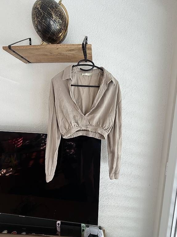 Pulls & Sweat-shirts: Pull PULL&BEAR  – Neuf avec emballage d'origine à La Neuveville par mor_y2m6