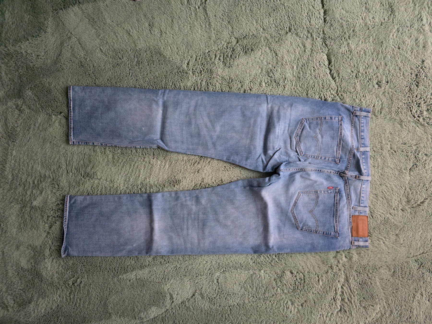 Levi's Jeans: Levi's 501 Herren Jeans – Usato da Jona venduto da zok_6b2t 1