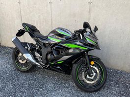 KAWASAKI Ninja 125 MY24