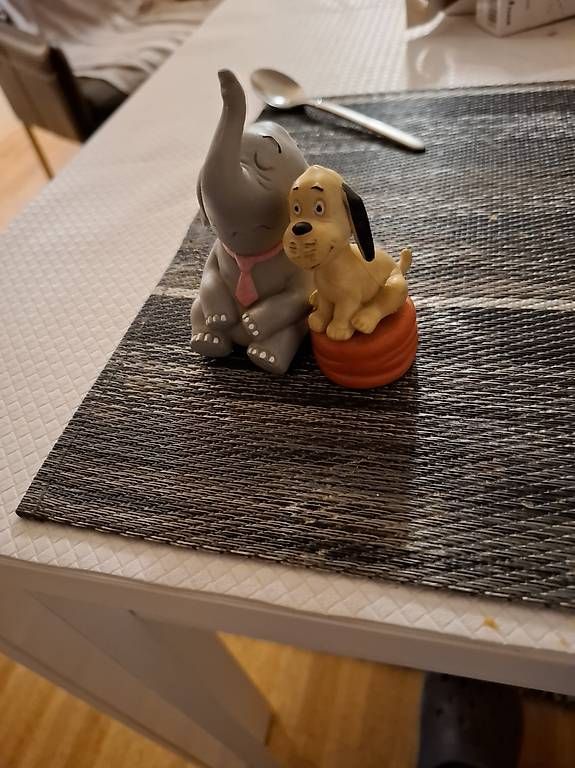 Statuette: Aus Kultsendung: Wum& Wendelin – Usato da Elsau venduto da beatles610