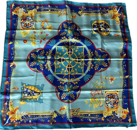 Foulard Gianni Versace soie vintage bleu turquoise