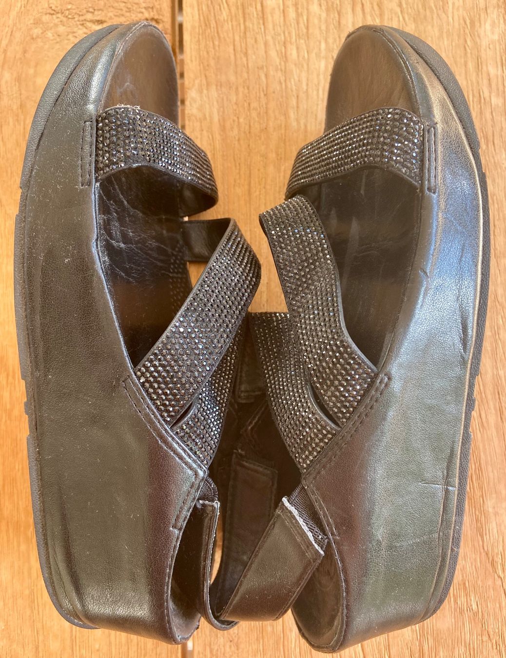 Fitflop Damenschuhe: FitFlop Sandalen schwarz 36 Strass – Gebraucht aus Widnau von Imani 2