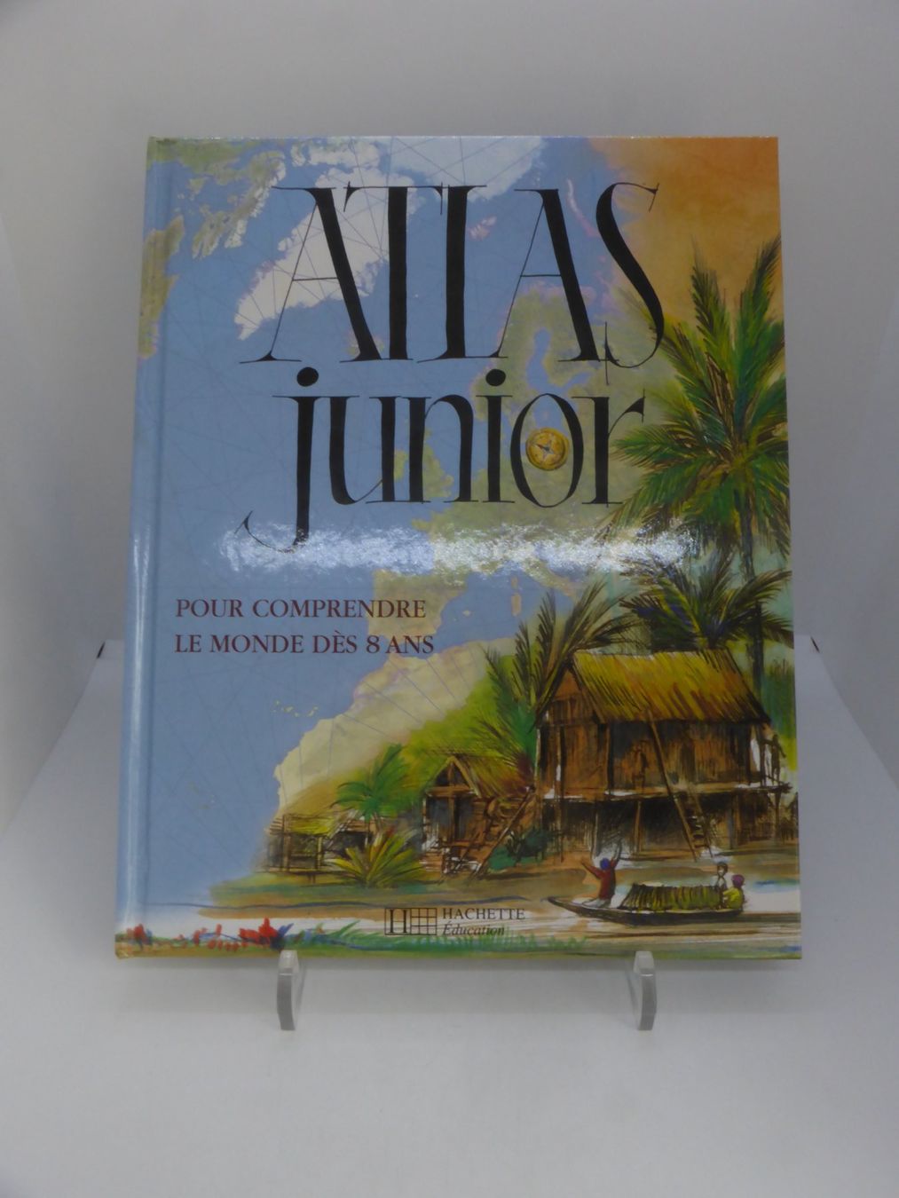 Libri: Atlas Junior Hachette Education dès 8 ans – Usato da Porrentruy venduto da Kim017 1