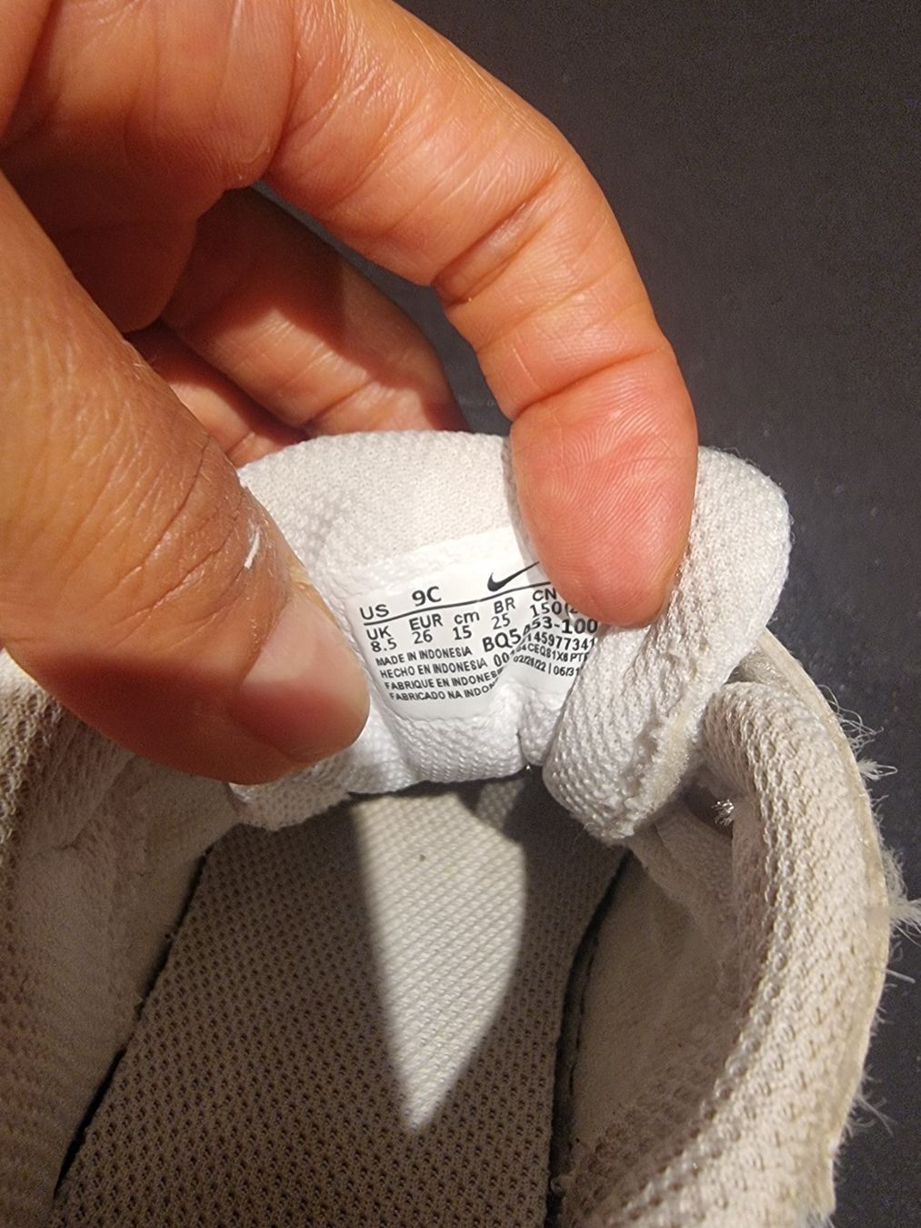 Nike Scarpe per ragazze: Nike Sneaker, 26 – Usato da Buttikon SZ venduto da Limo180 4