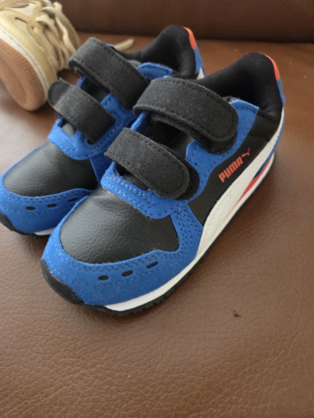 Puma Scarpe per ragazzi: Puma Kinderdchuhe Grösse 24 – Nuovo (secondo la descrizione) da Dottikon venduto da chi_lmp6