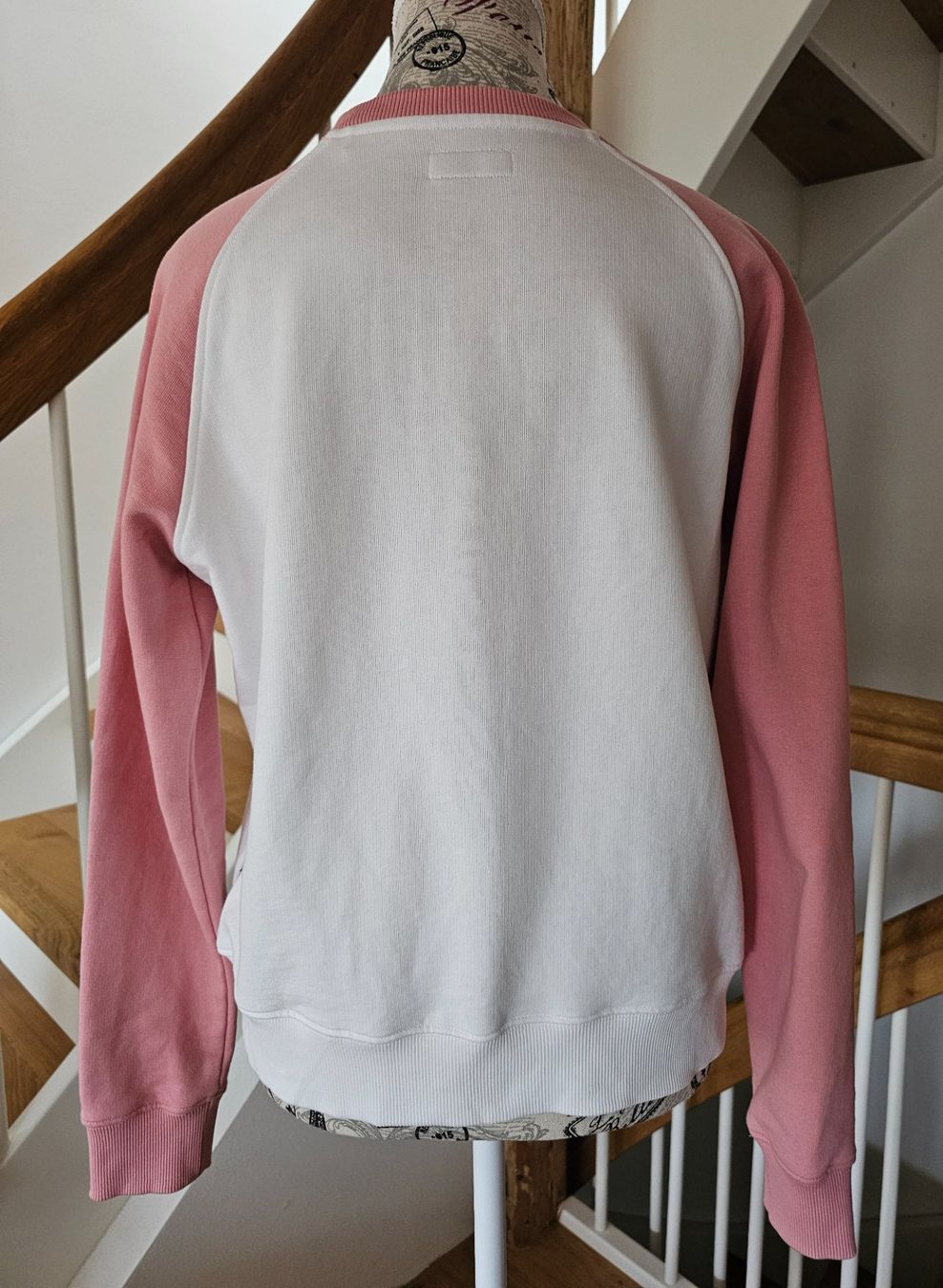 Guess Maglioni & Felpe: Pullover Guess, Gr. S – Usato da Steinebrunn venduto da sassi31 1