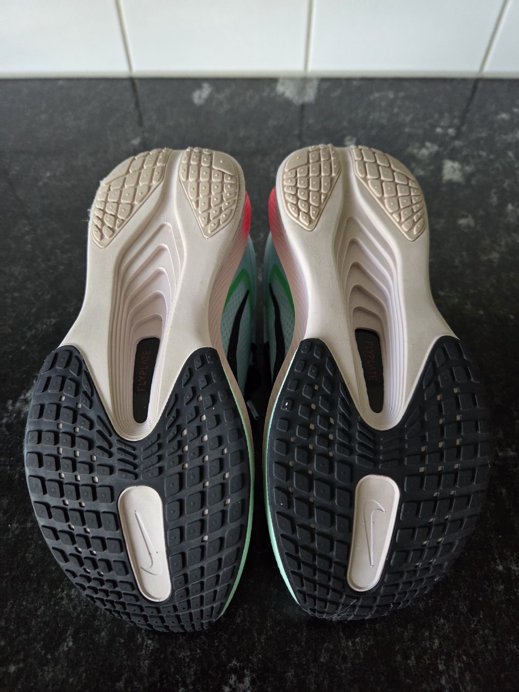Nike Scarpe da donna: Nike Zoom fly 6 Taille 38.5 – Usato da Sierre venduto da Cir_ccx2 3