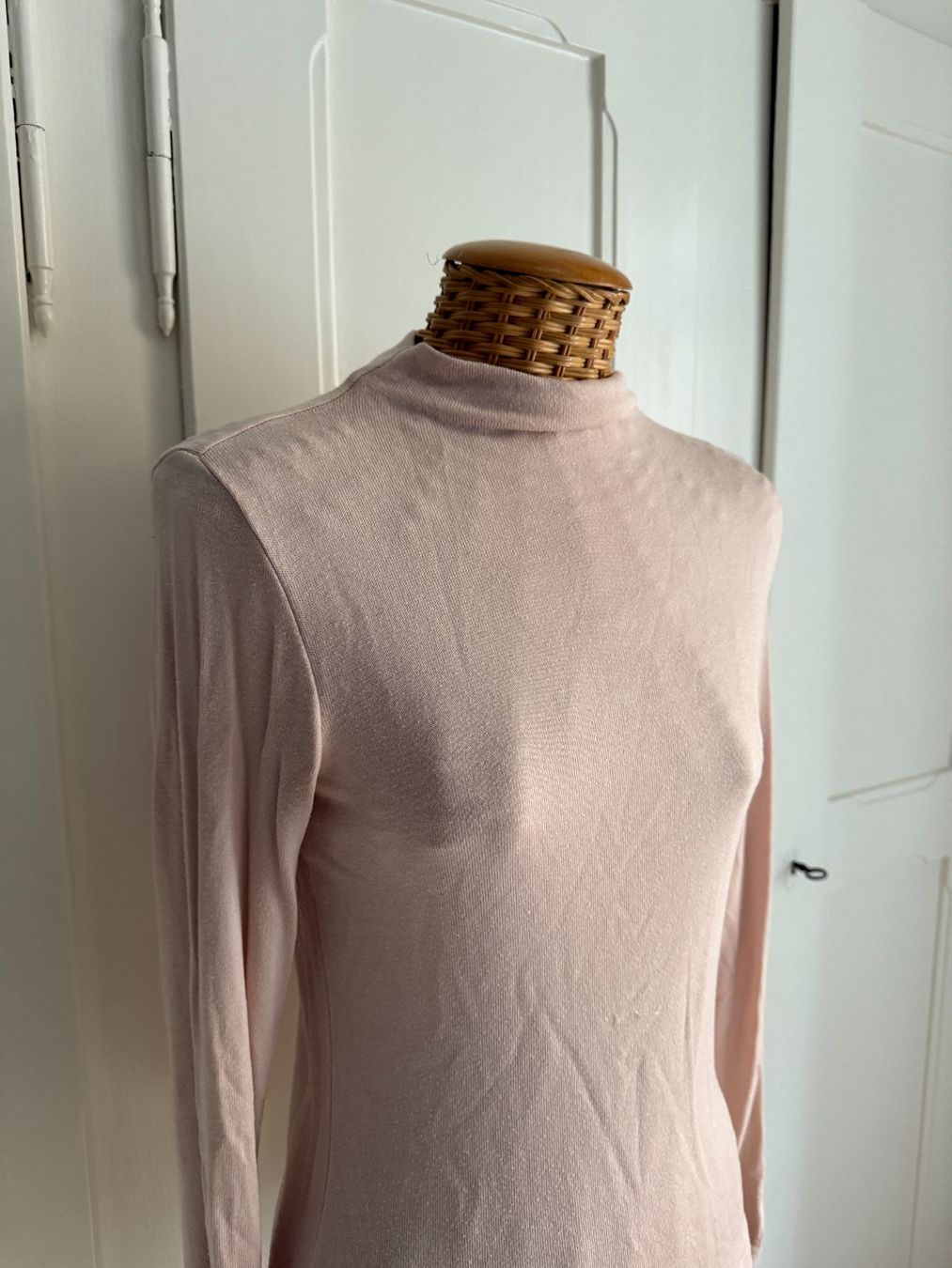 Pullover & Sweatshirts: CONCEPT RESERVED - Feinstrick Langarmshirt rosa S – Gebraucht aus Zürich von Diazaio 1