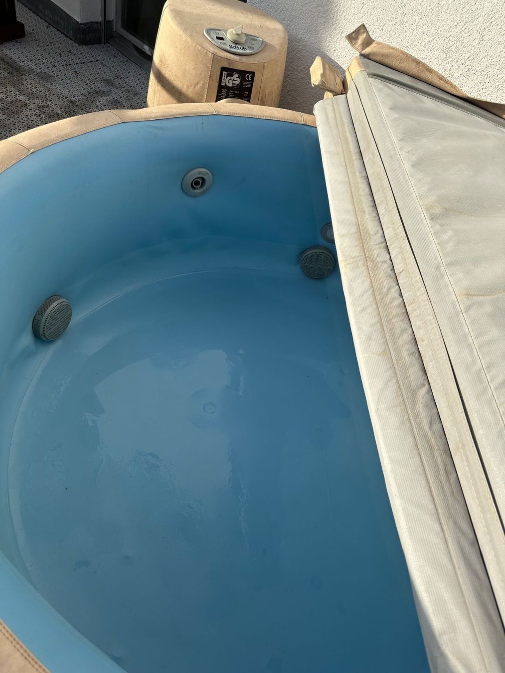 Softub Bains à remous: SOFTUB ALMOND LEGEND – D'occasion à Muri AG par fab71 5