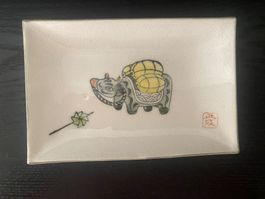 Japan Keramik Platte „Ushi” (Kunsthandwerk)