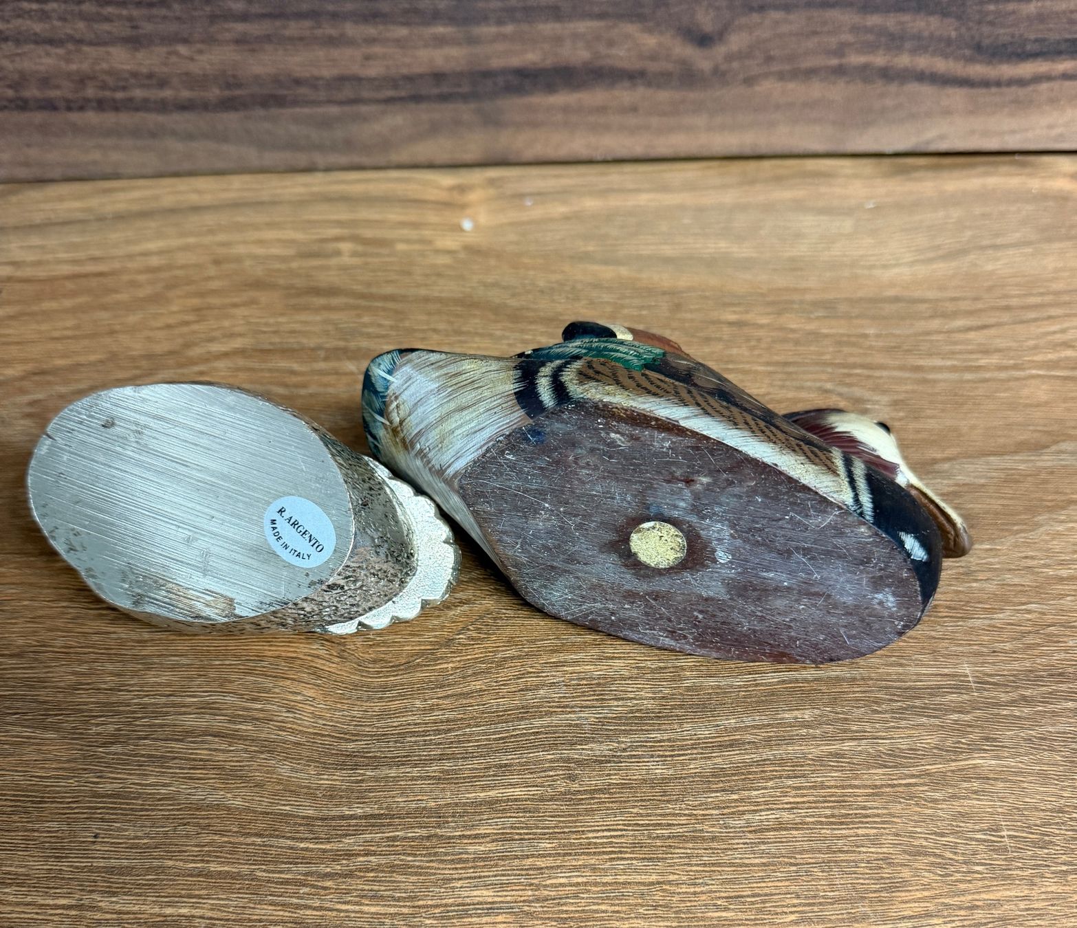 Figuren: Dekorative Entenfiguren, Holz / Metall, 2 Stück – Gebraucht aus Nussbaumen AG von olitech5415 2