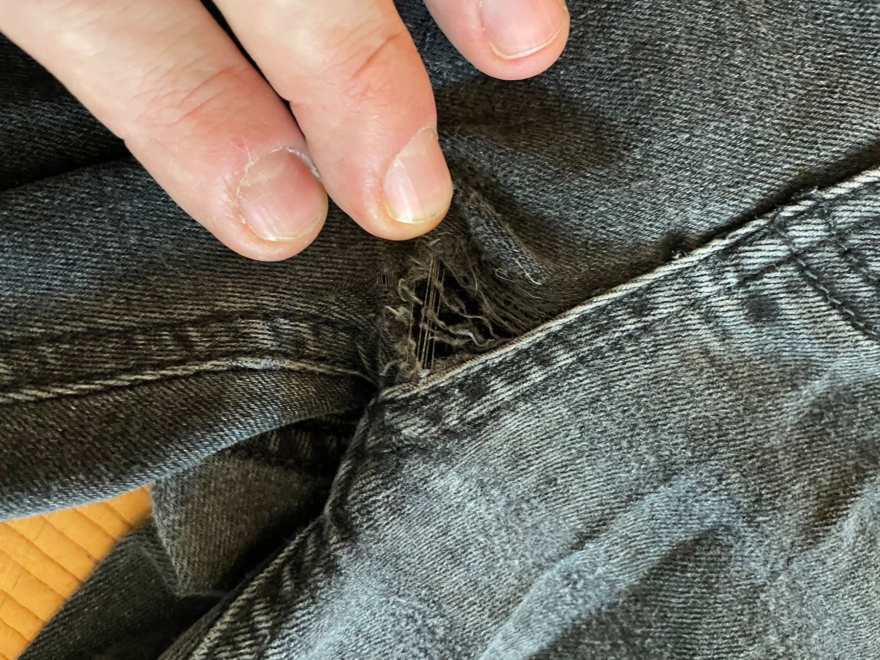 Jeans: Your Turn Jeans schwarz – Usato da Zürich venduto da and_bbr2 1