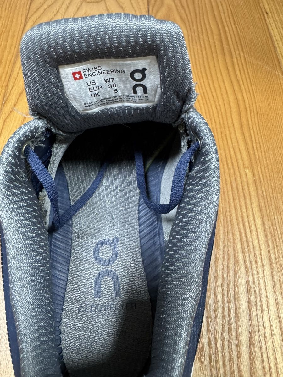 On Scarpe da donna: ON Laufschuhe  Gr.  38  – Usato da Haldenstein venduto da nicB74 3
