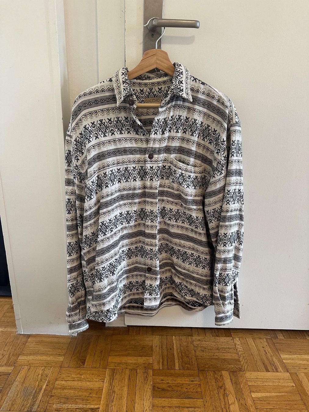 Hemden: Gaucho Vintage Hemd Muster L/XL – Gebraucht aus Zürich von admiraljh