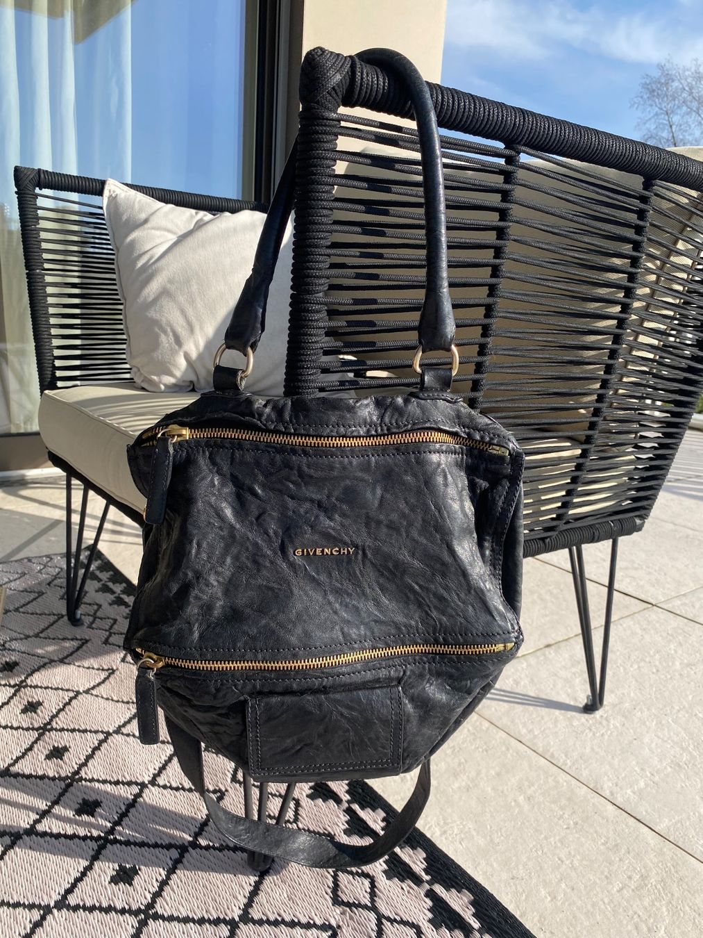Givenchy Taschen für Damen: Givenchy Pandora, sehr guter Zustand – Gebraucht aus Baar von Ba11erina