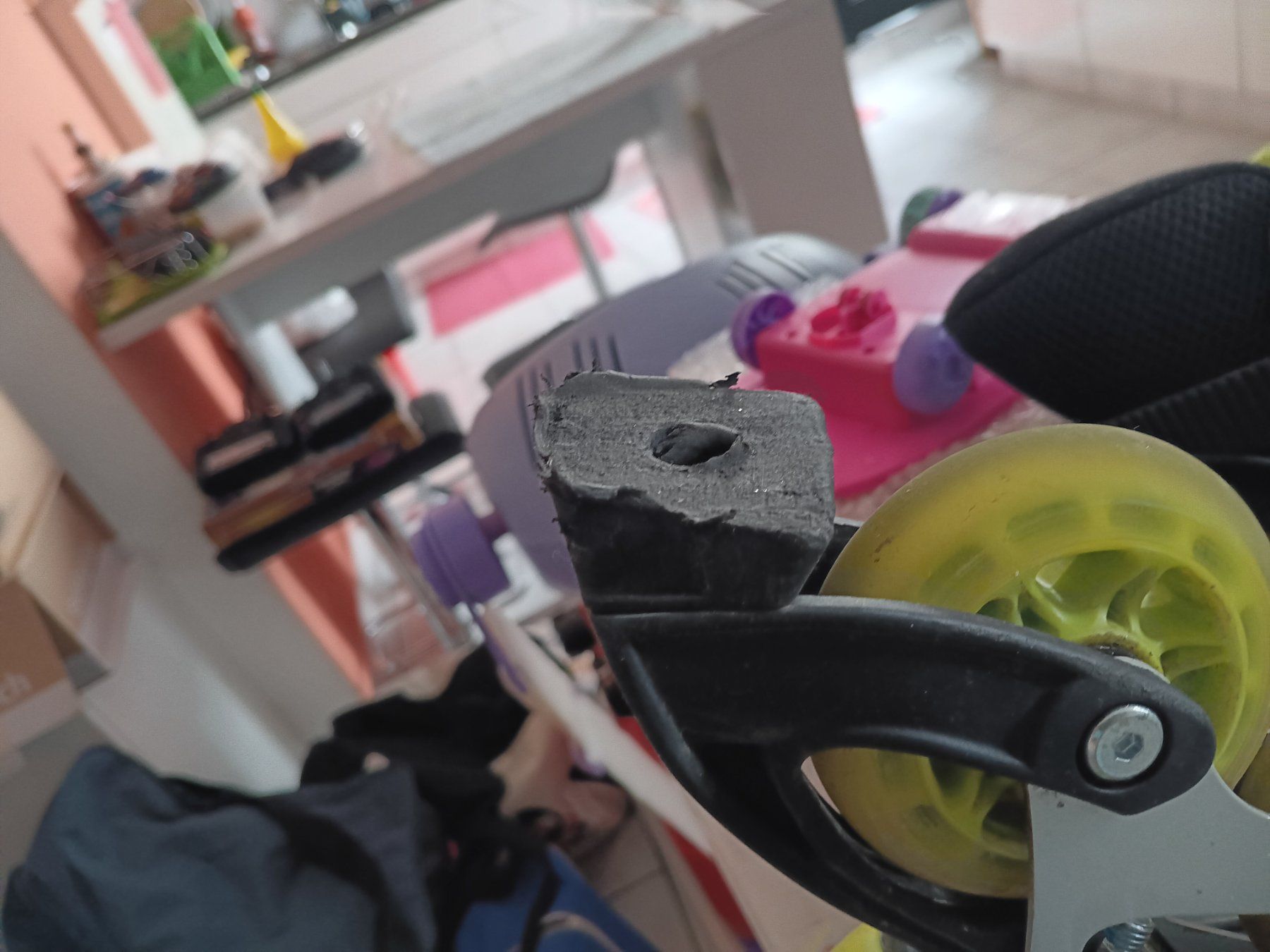 Pattini in linea & Pattini a rotelle: Roller – Usato da Giubiasco venduto da pagi2 3