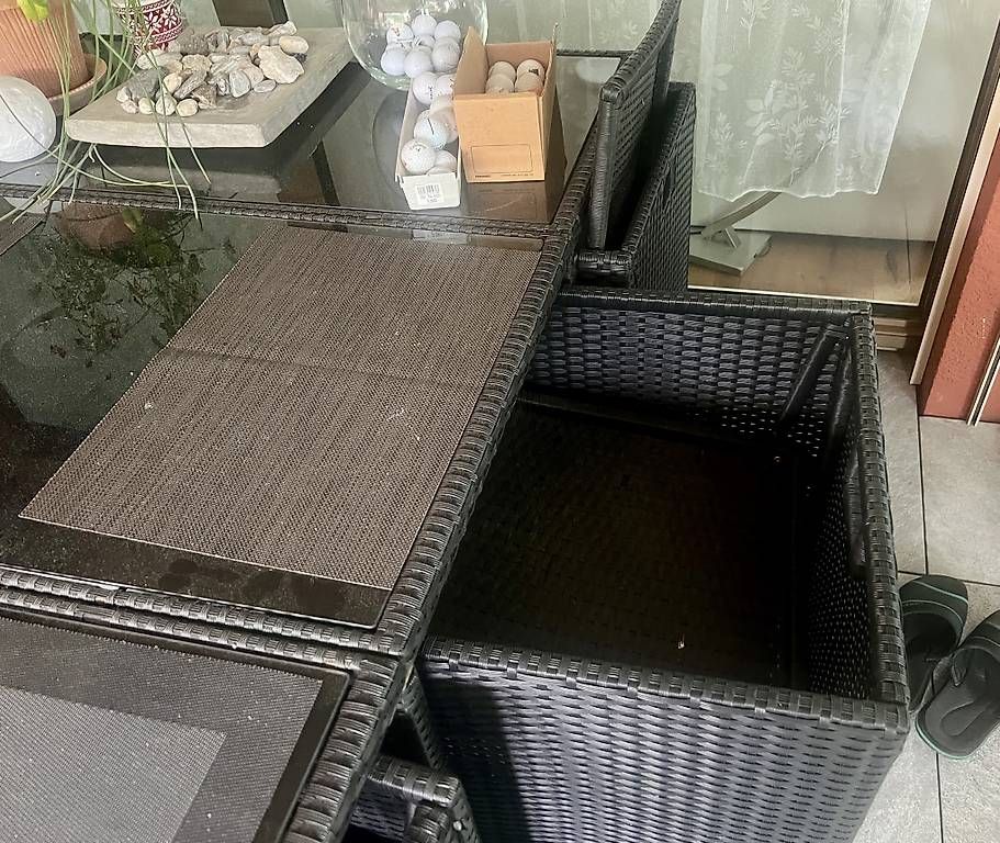 Tischset: Gartentisch rattan mit 6 Stühlen – Gebraucht aus Sevelen von Pbr0 4