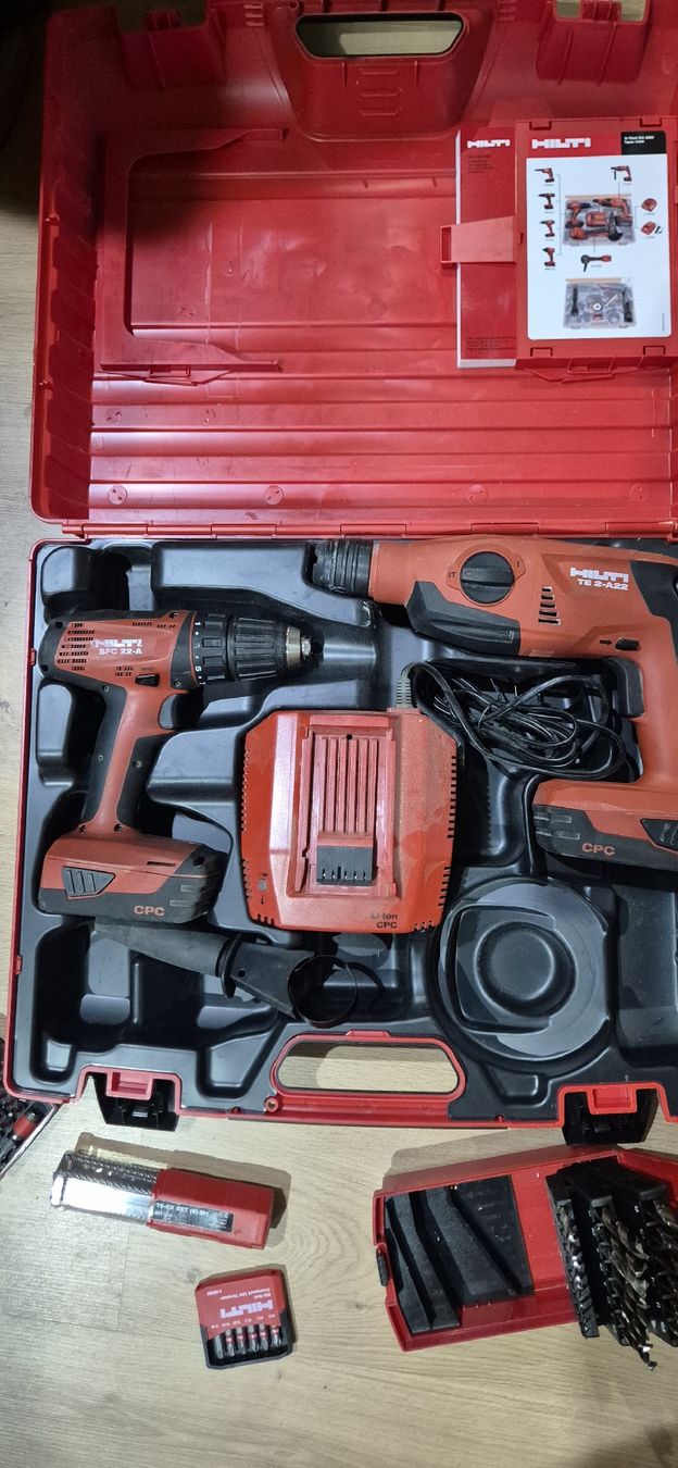 Hilti Tutti gli attrezzi: perceuse et visseuse Hilti – Usato da Berlens venduto da ETE68 4