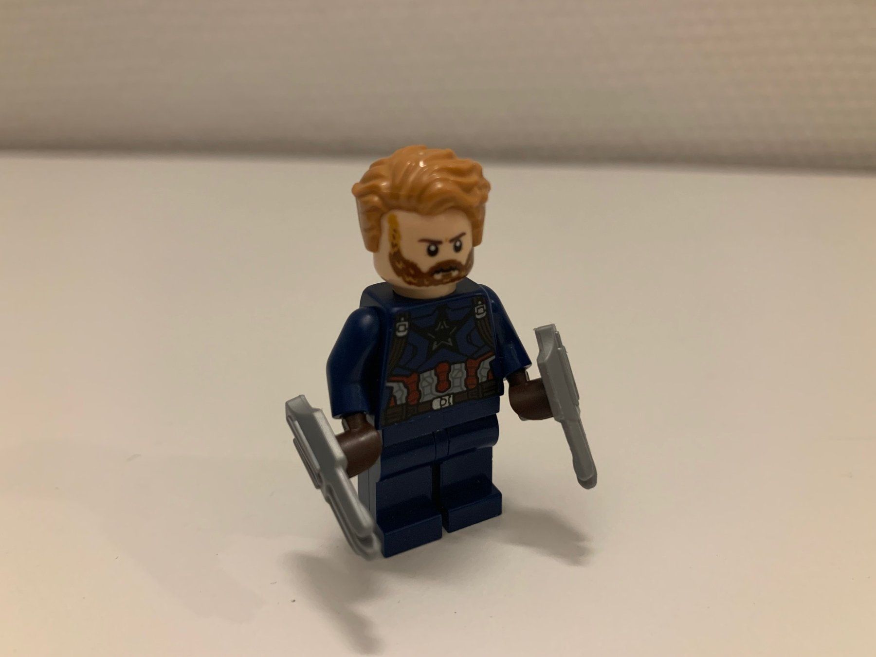 Lego Giocattoli: LEGO Minifigur Marvel Captain America Infinity War – Usato da Ostermundigen venduto da RG-Collector