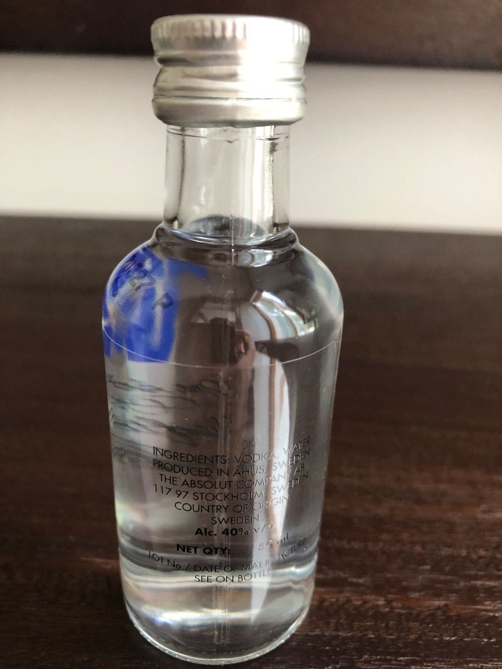 Bevande alcoliche: ABSOLUT VODKA, SWEDEN 50ml – Nuovo e nell'imballaggio originale da Wald ZH venduto da mlnt 1