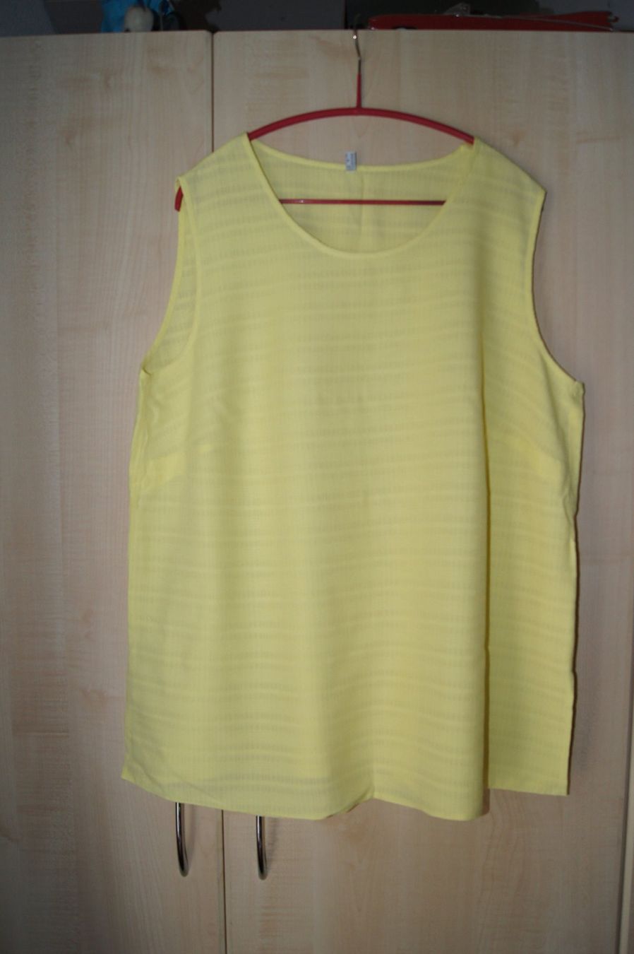 Camicette: Bluse und Top Gr. 50 – Usato da Luterbach venduto da Eggenschw5 2
