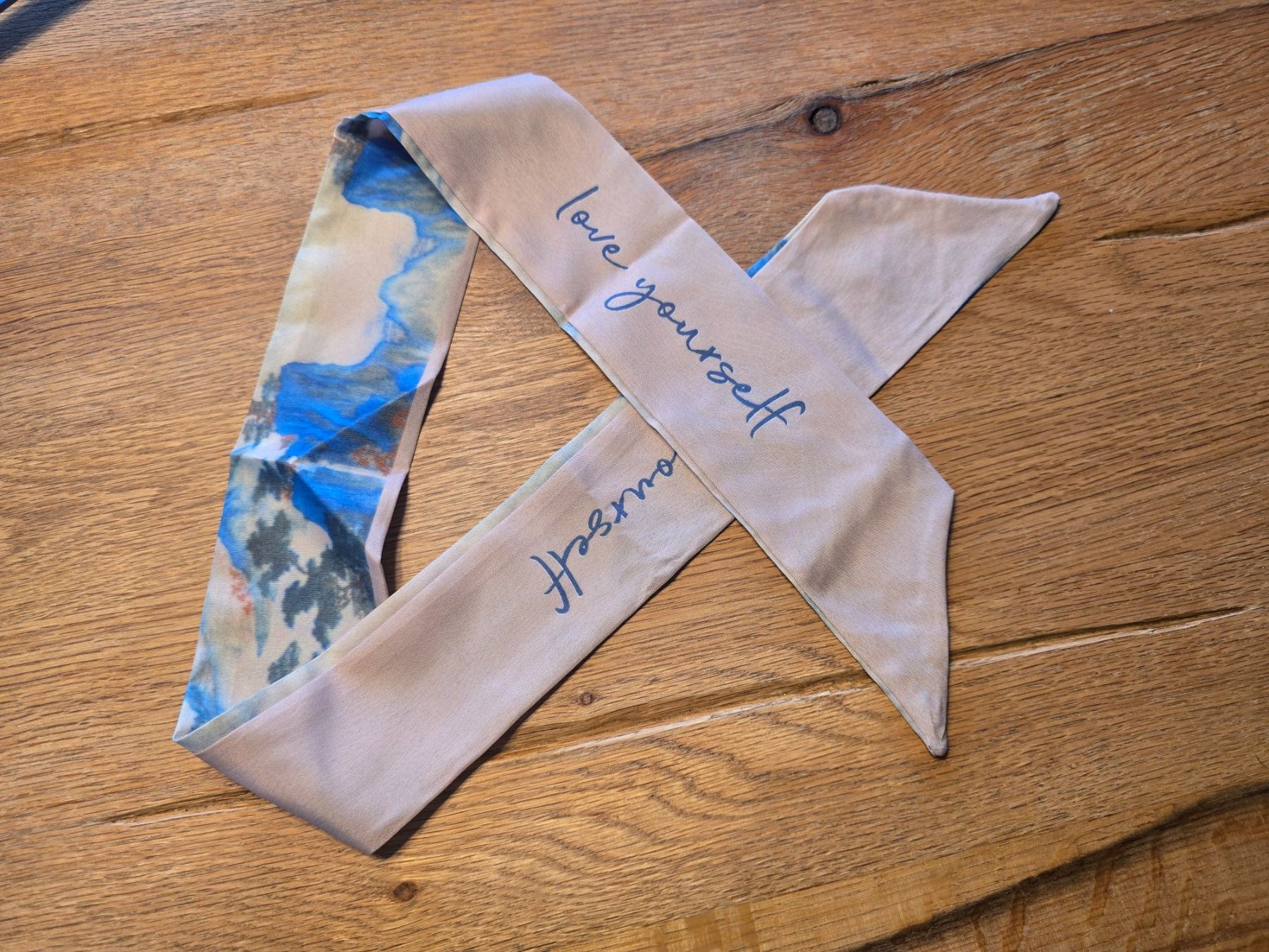 Foulard & Sciarpe: TWILLY HÜBSCH UND VIELSEITIG, NEU! – Usato da Möriken AG venduto da rowyta 1