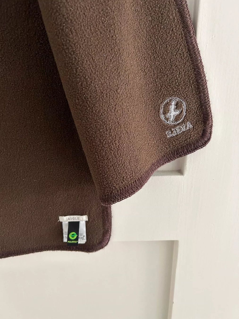 Foulard & Sciarpe: AIGLE / Fleece Halsschal – Usato da Dietlikon venduto da Mankai 2