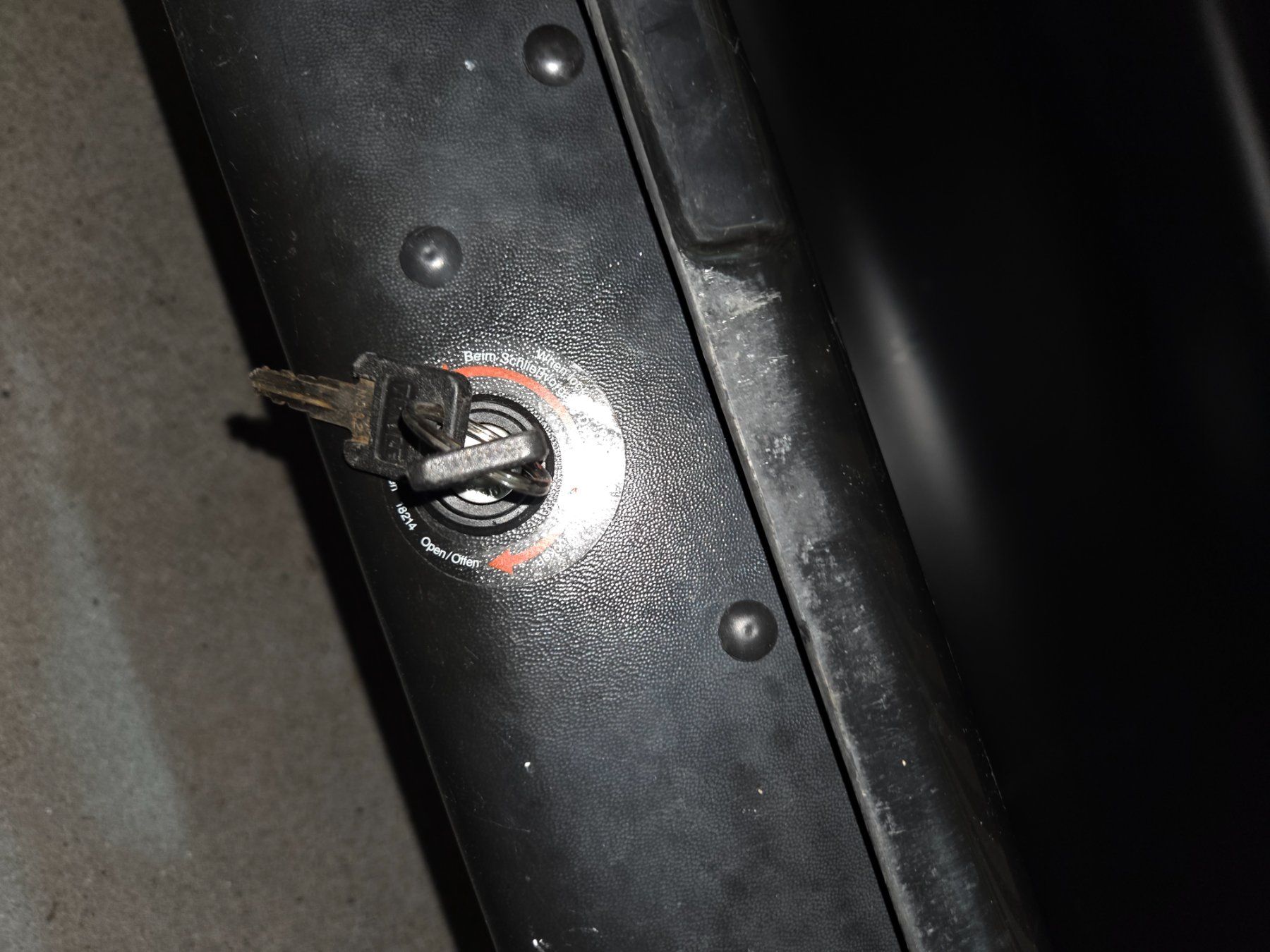 Thule Coffres de toit: Dachbox Thule Silber – D'occasion à Adliswil par Spisiak16 7
