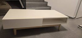 Table basse blanche