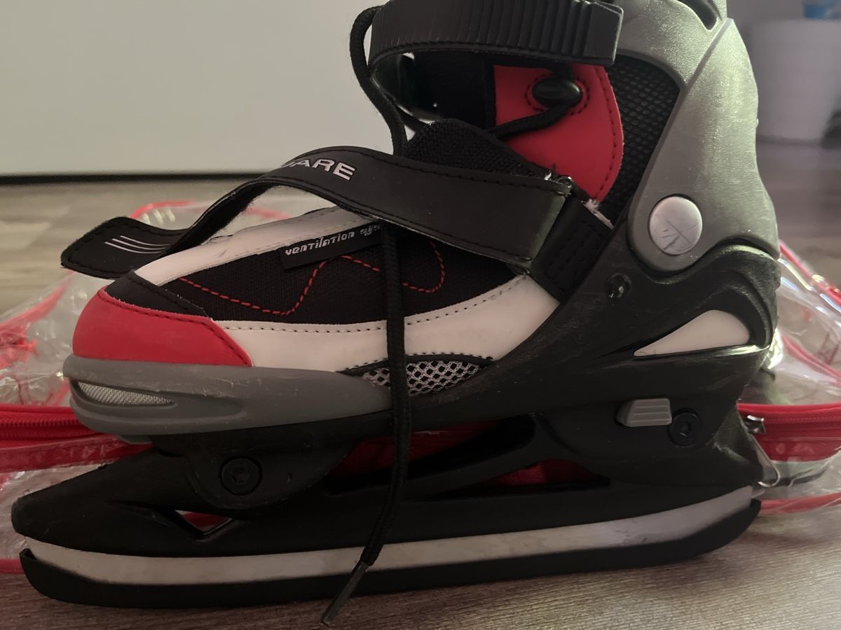 Pattini da ghiaccio: Tolle Schlittschuhe Gr. 31-34 – Usato da Maur venduto da esgehoertjetztmir 2