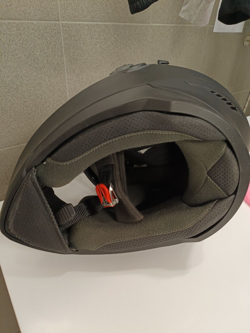 Airoh Helme & Visiere: casque moto Airoh taille M – Gebraucht aus Froideville von JF46 2