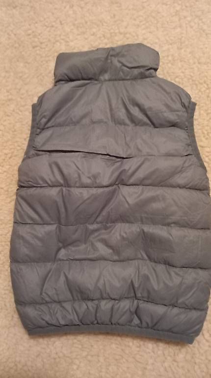 Altro abbigliamento per bambino: Gilet Gr.98/104 – Usato da Wattwil venduto da Rainbow412 3