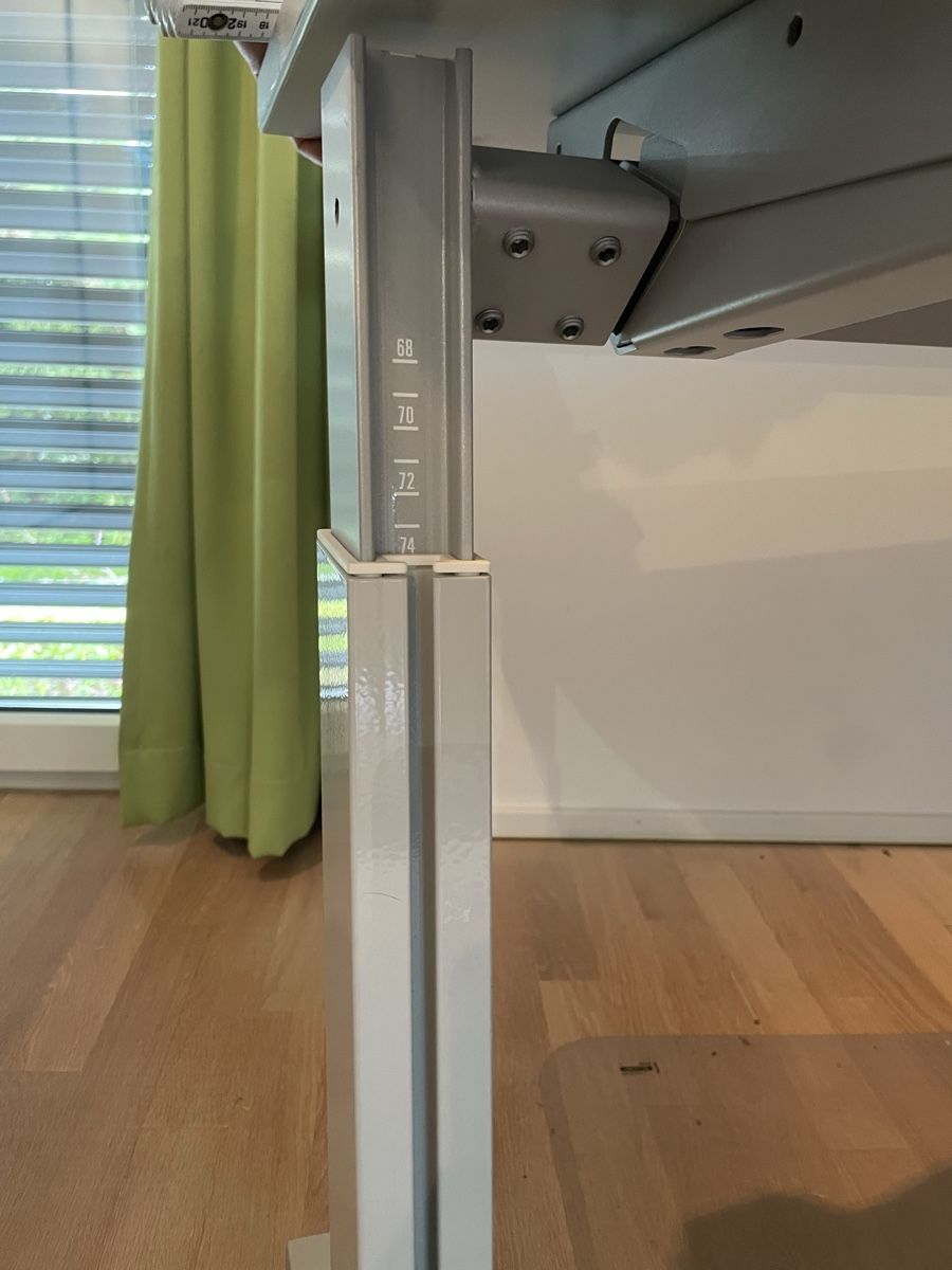 Scrivanie: Curve Elan Arbeitstisch, Bürotisch – Usato da Ebmatingen venduto da Mil04deci 1