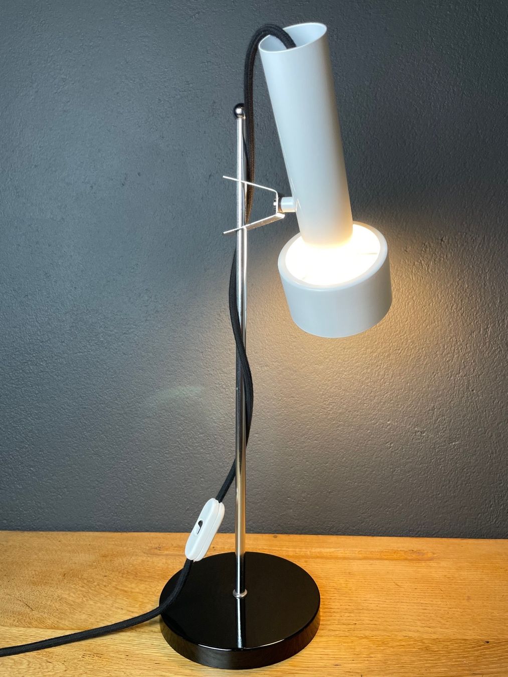 Lampade: Vintage lamp renewed tischlampe – Usato da Genthod venduto da lightyear63 2