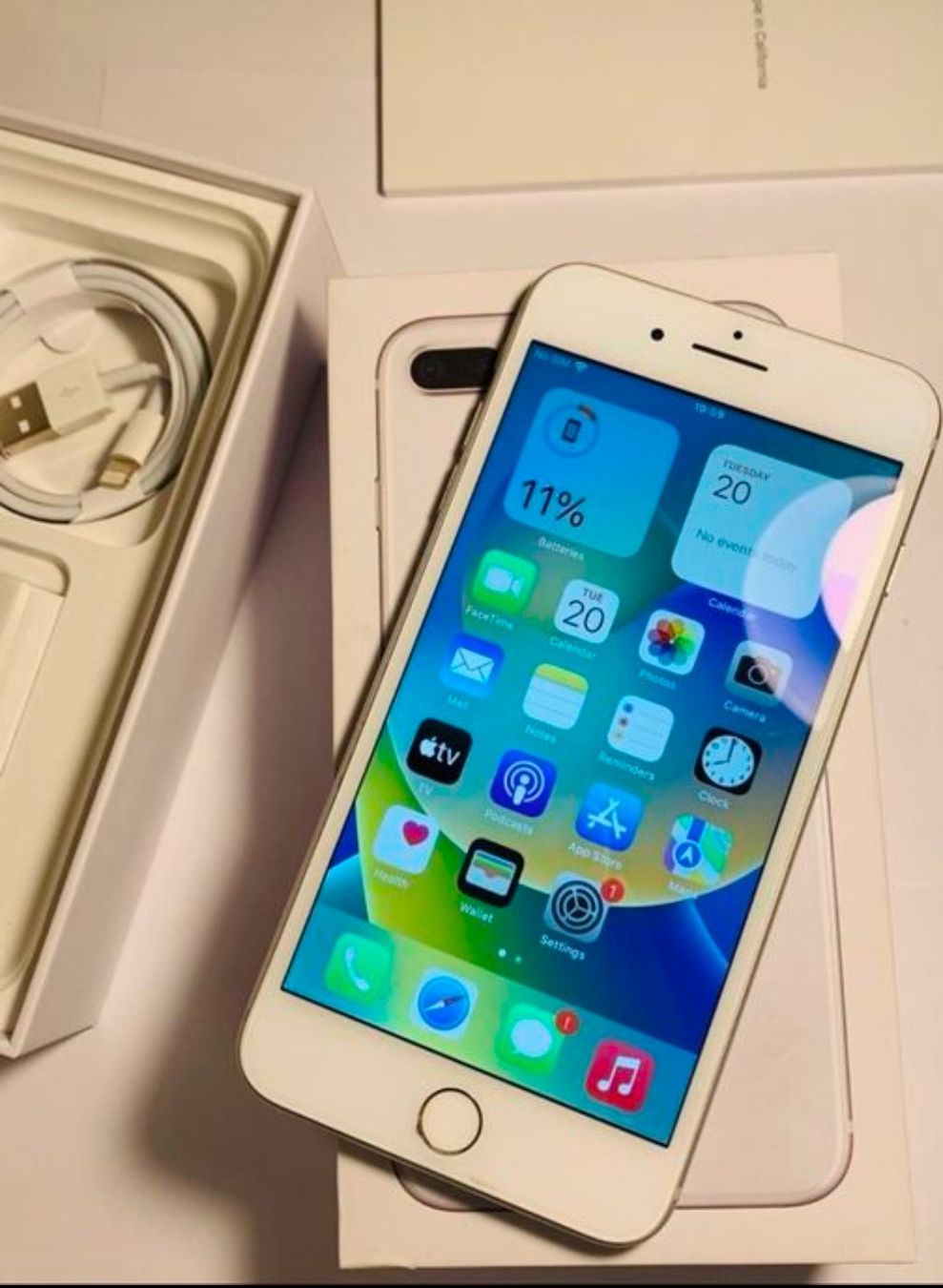 Apple Telefoni cellulari / Smartphones: Iphone 8 Plus (256GB) Akku 100% – Usato da Luzern venduto da Waince786 1