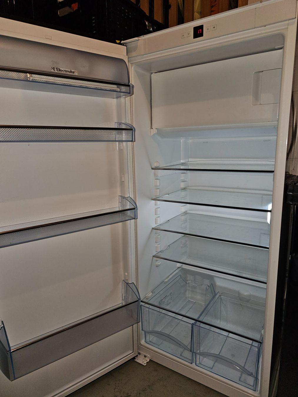 Frigoriferi: Electrolux Einbaukühlschrank Khlschrank 126 – Usato da Hitzkirch venduto da topmarken 3
