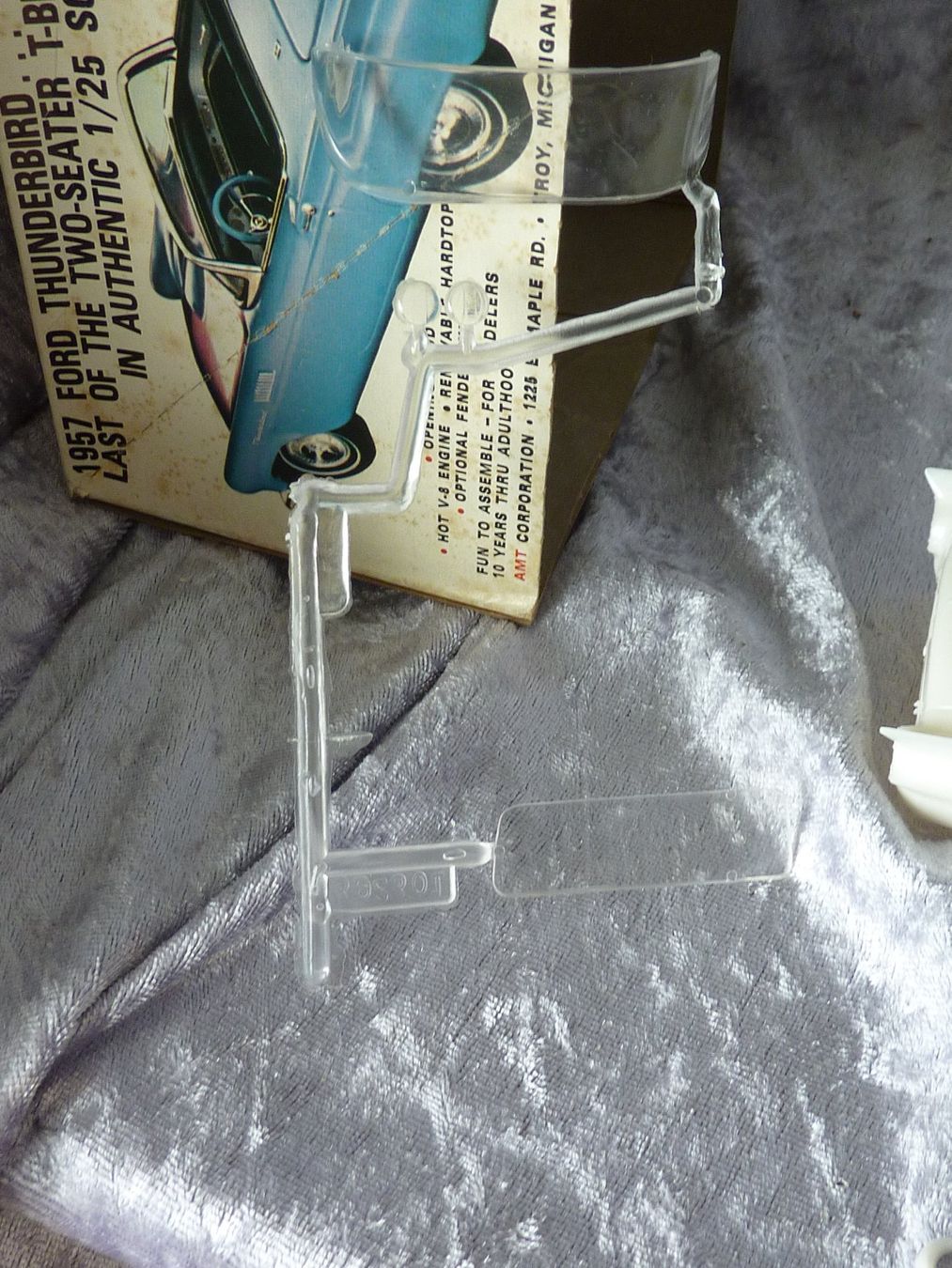 AMT/ERTL Modellini d'auto: Ford Thunderbird 1957 1:25 – Usato da Dürrenäsch venduto da modellautos4you 3
