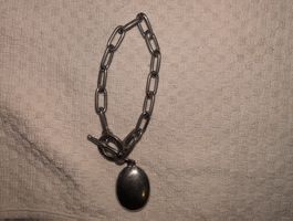 Armband mit Gliederkette und rundem Anhänger, silberfarben