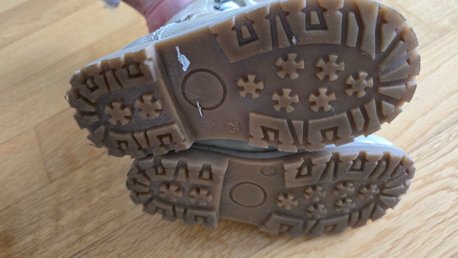 Scarpe per ragazze: Clic! Winterschuhe gr.25 – Usato da Zürich venduto da Simfa 5