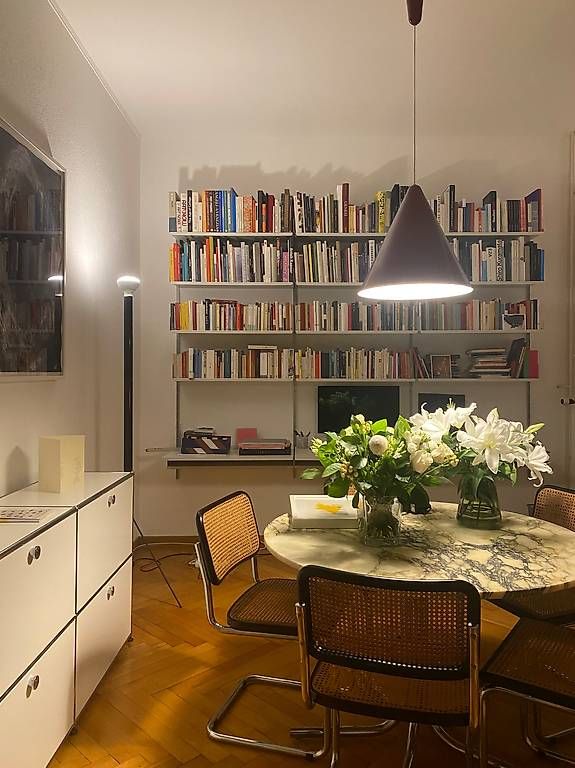 Set de table et chaises: Tavolo in marmo e sedie Cesca – D'occasion à Lugano par bea_t9np 1