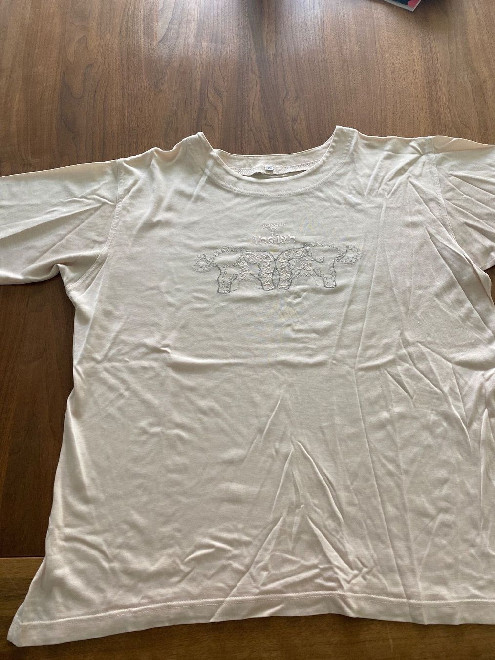 T-shirt: Kurzarm-Shirt in hellrosa Grösse M – Usato da Schwyz venduto da Trofana 1