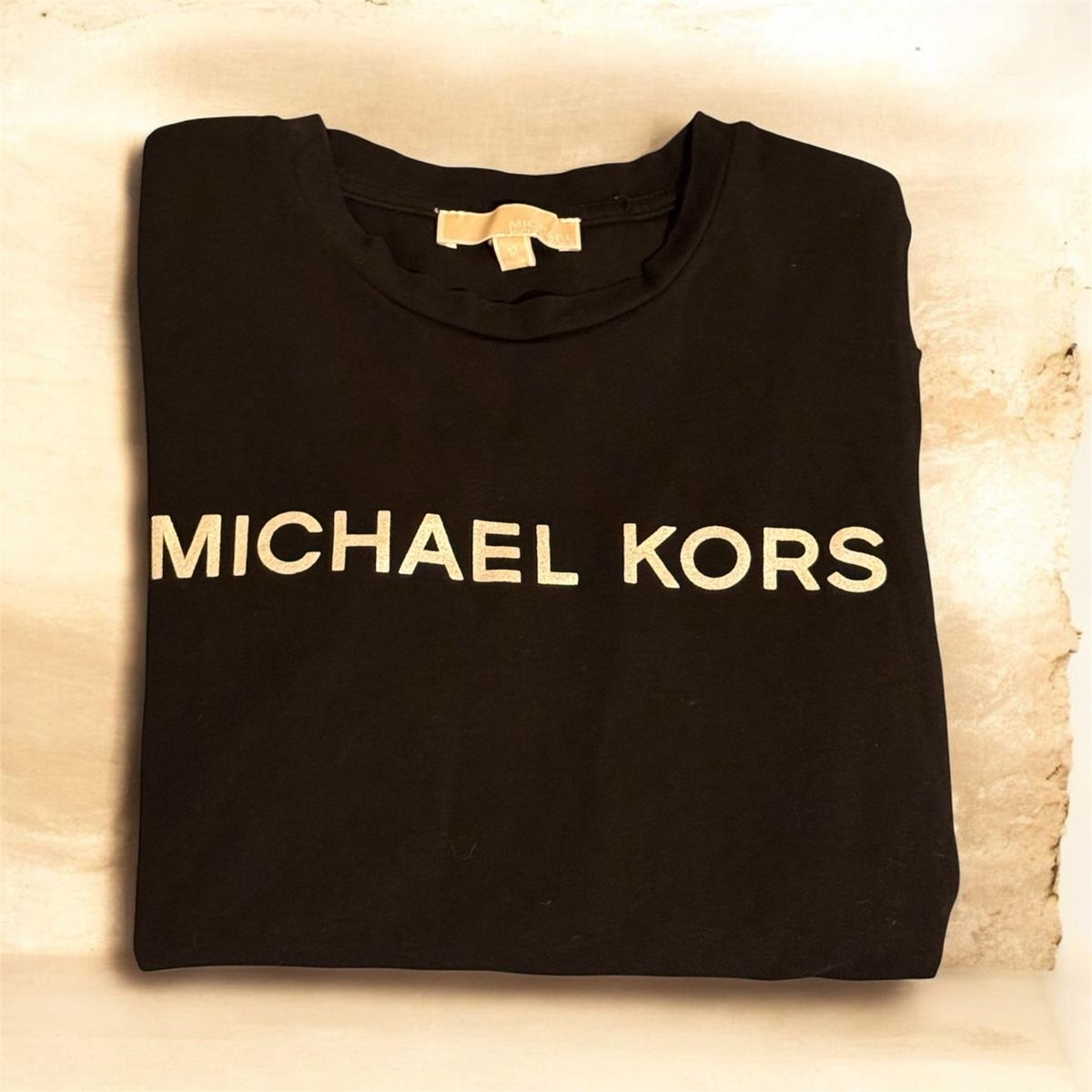 Michael Kors T-Shirts: T-Shirt manches longues Michael Kors – Neu und originalverpackt aus Châtel-St-Denis von Montclair_Swiss 1