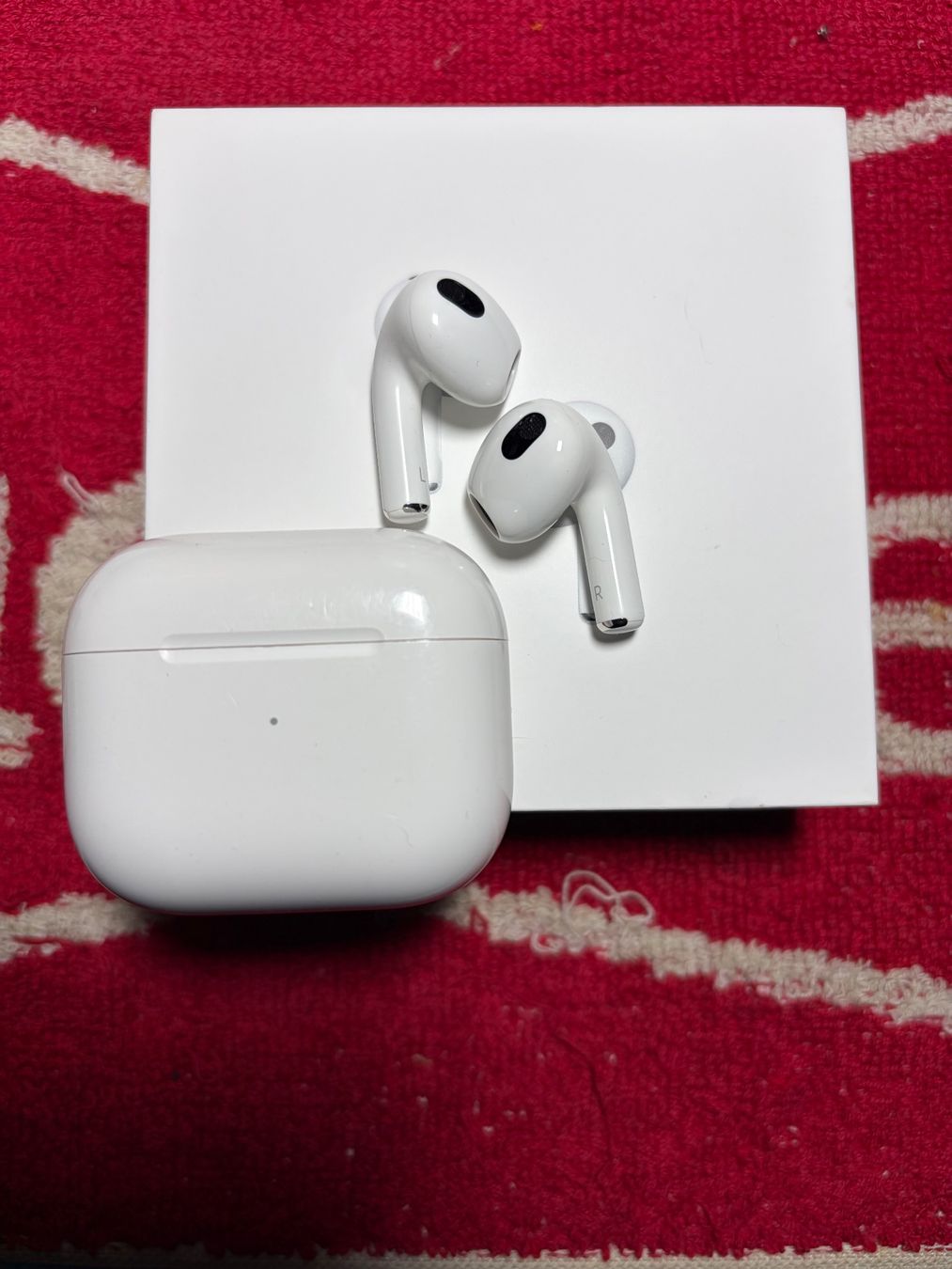 Apple Kopfhörer: Apple AirPods 3.Generation  schöner Zustand. – Gebraucht aus Uetendorf von Superaebi 1