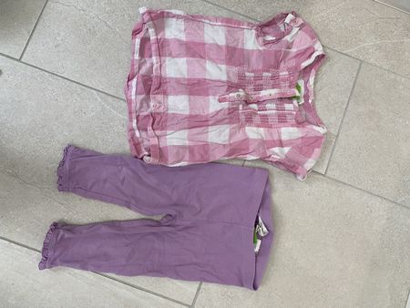Mädchen 2-Teiler Gr. 98-104. Rosa Karo-Top & Lilla Leggins