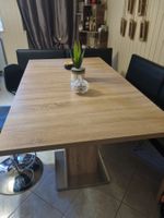 Table en bois avec 2 bancs