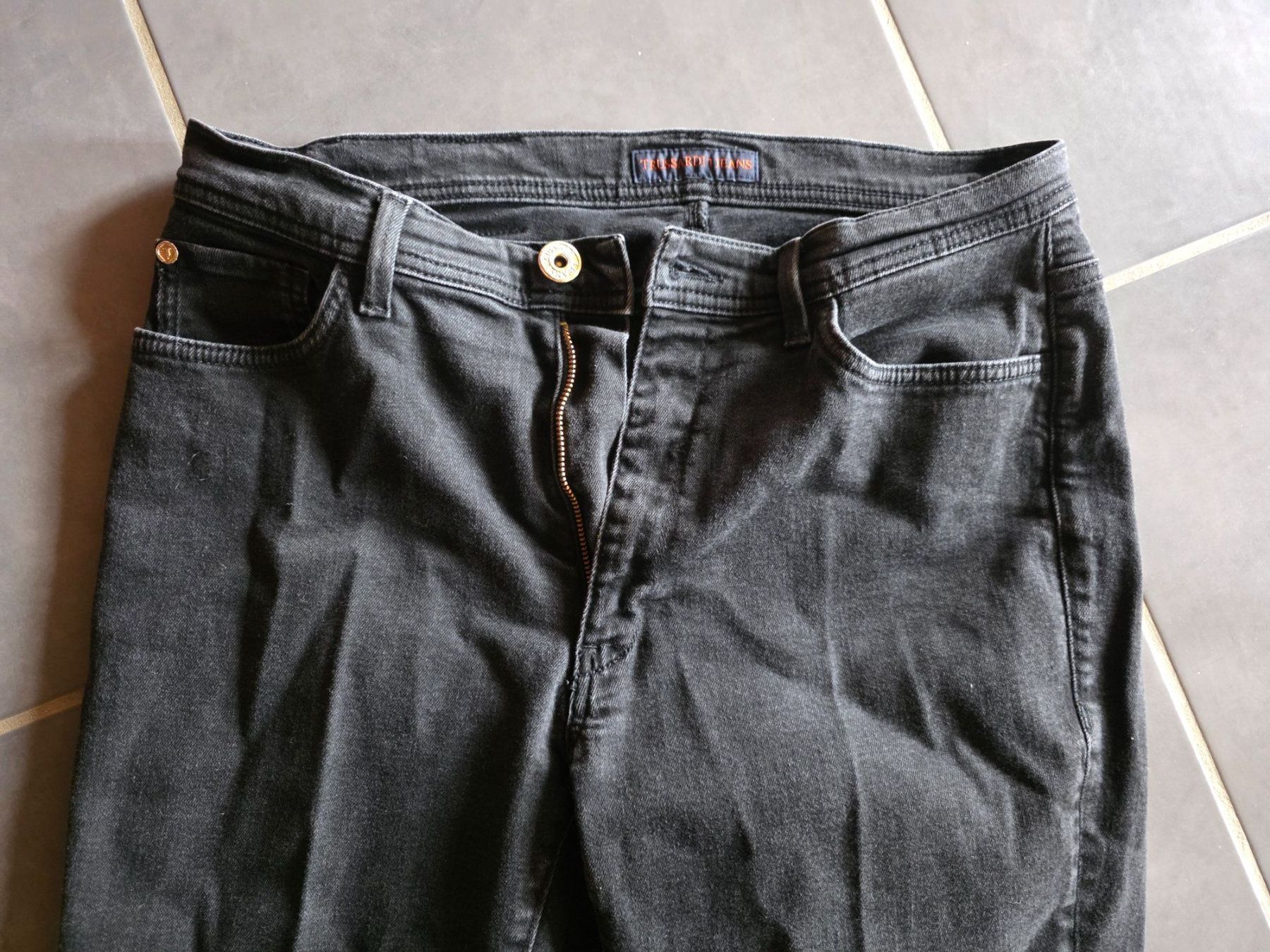 Trussardi Jeans: Damen Trussardi Stretch Jeans Gr. 48/34 – Usato da Walterswil BE venduto da Lonitti 6