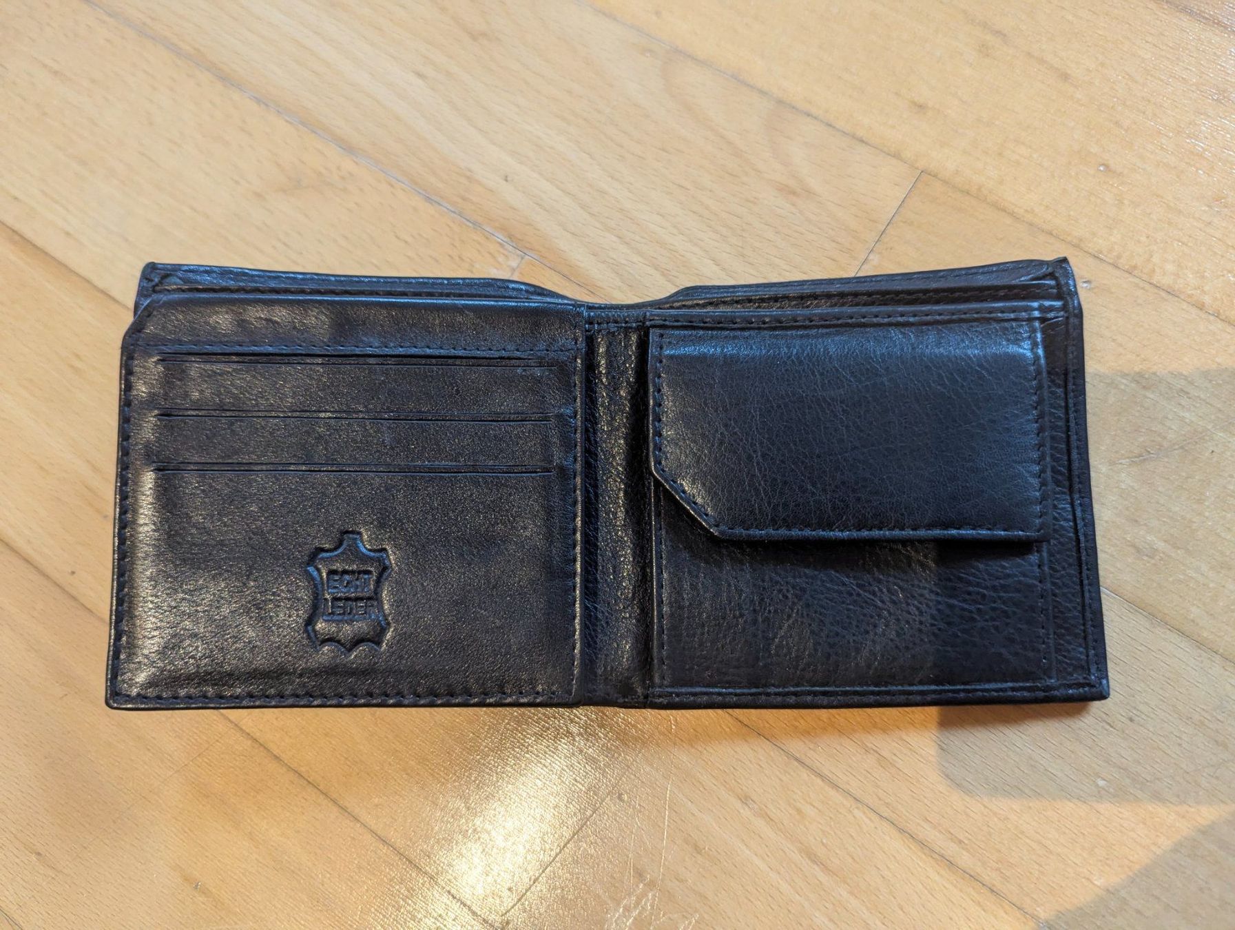 Brieftaschen: Portemonnaie – Gebraucht aus Unterengstringen von Olifant4 1